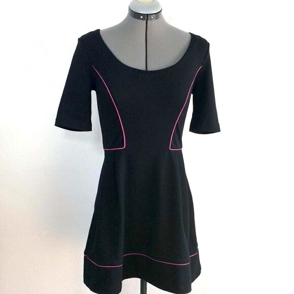 Candies Black A Line Cutout Jersey Stretch Mini Dress with pink edging - Picture 1 of 8